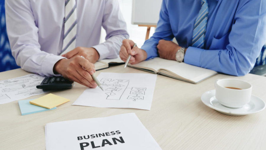 A Complete Guide on Business Setup in Oman.