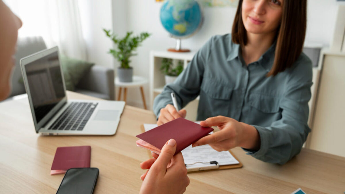 The Ultimate Guide to Getting an Investor Visa in Oman