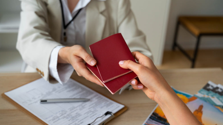 How to Obtain a Residence Visa in Oman.